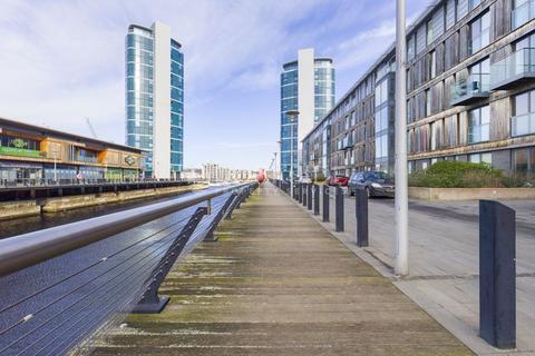 1 bedroom apartment for sale, Dock Head Road, Chatham