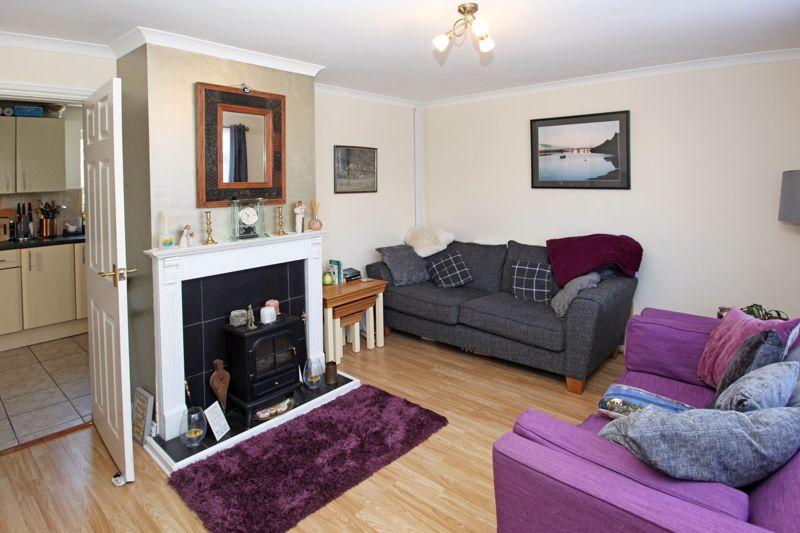 Windsor Crescent, Broseley 2 bed terraced house £165,000