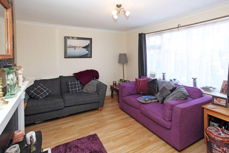 Windsor Crescent, Broseley 2 bed terraced house £165,000