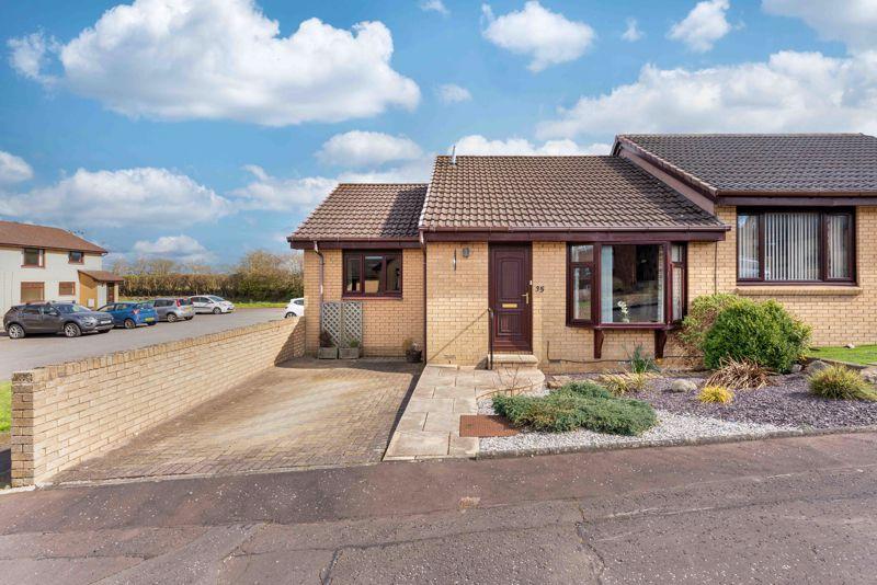 Brechin Drive, Polmont 2 bed semidetached bungalow £152,000