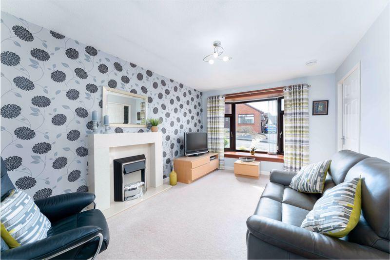 Brechin Drive, Polmont 2 bed semidetached bungalow £152,000