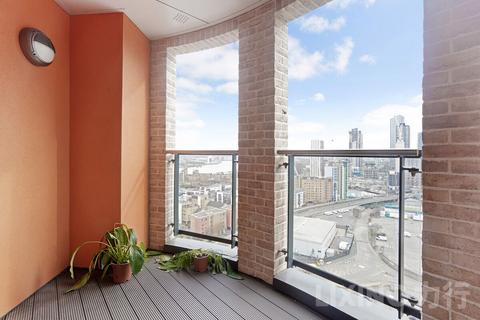 Flat 1805, Roosevelt Tower, 18 Williamsburg Plaza, London, E14 9NW