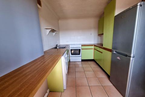 3 bedroom flat to rent, Haven Hall, Boston PE21 6HX