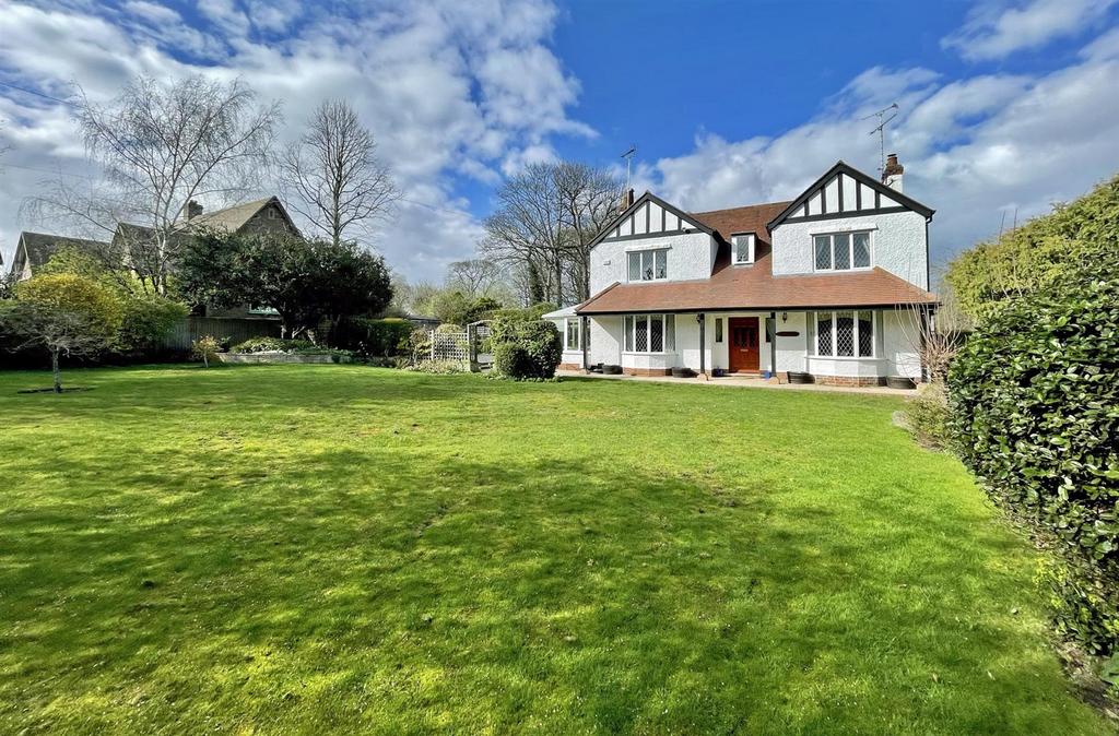 Empingham Road, Stamford 6 bed detached house for sale £1,250,000