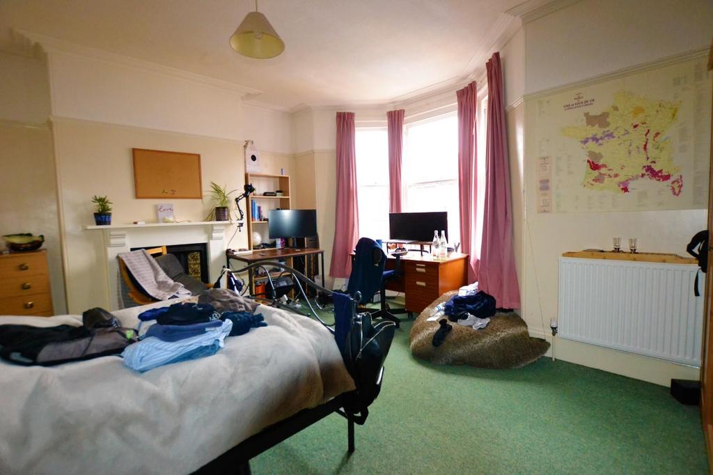 Bedroom 4