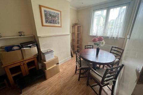 3 bedroom terraced house for sale, Rectory Lane, SW17