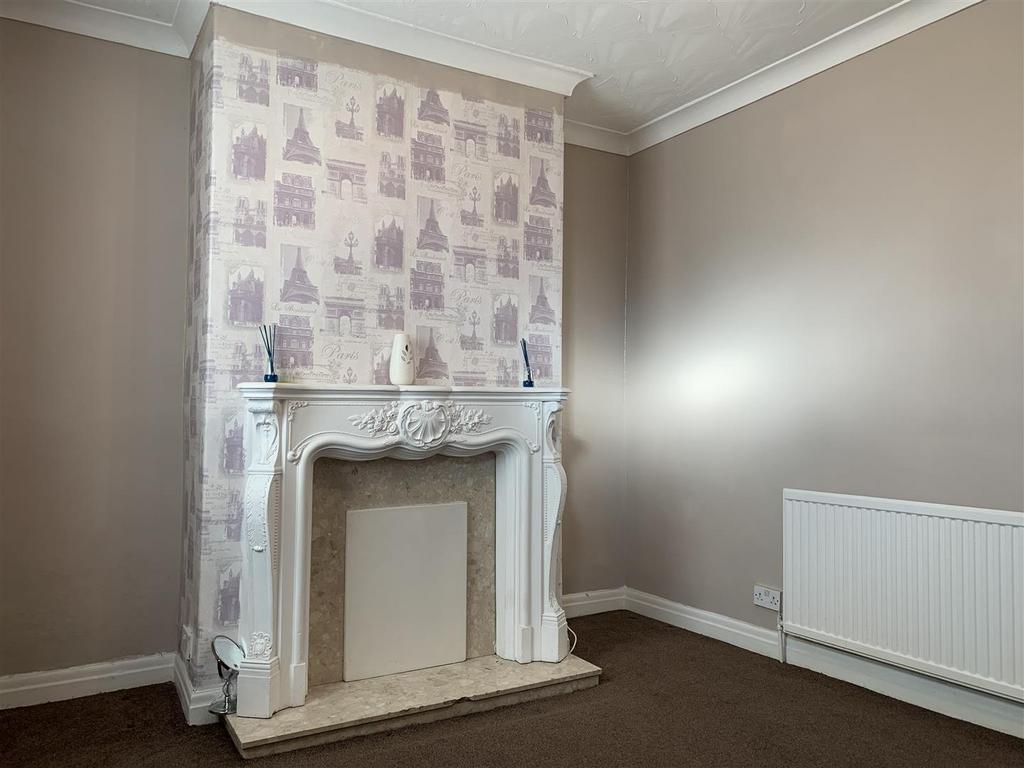 Old Mill Lane, Barnsley 2 bed terraced house £69,950