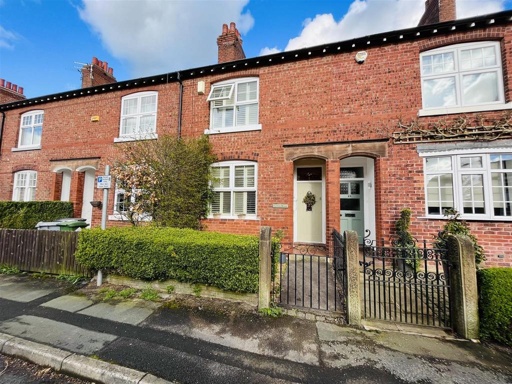 Carlisle Street, Alderley Edge 3 bed terraced house for sale £499,950