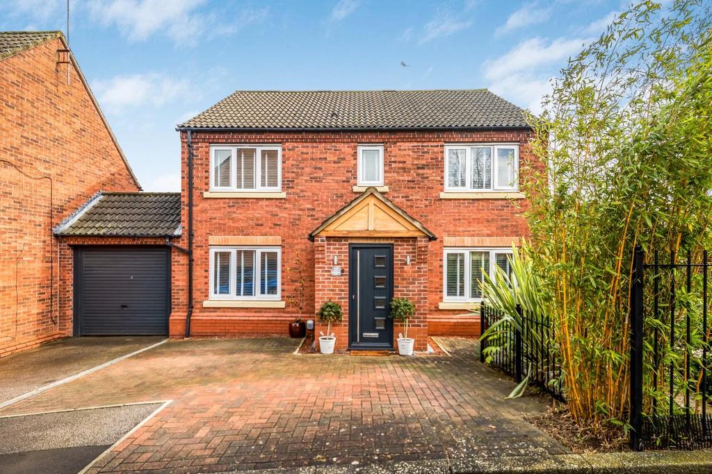 Westwood Way, Beverley 3 bed detached house £495,000