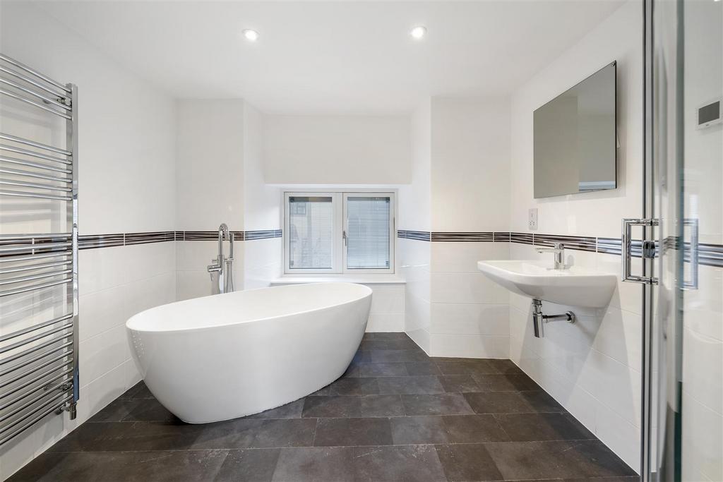 Family bathroom