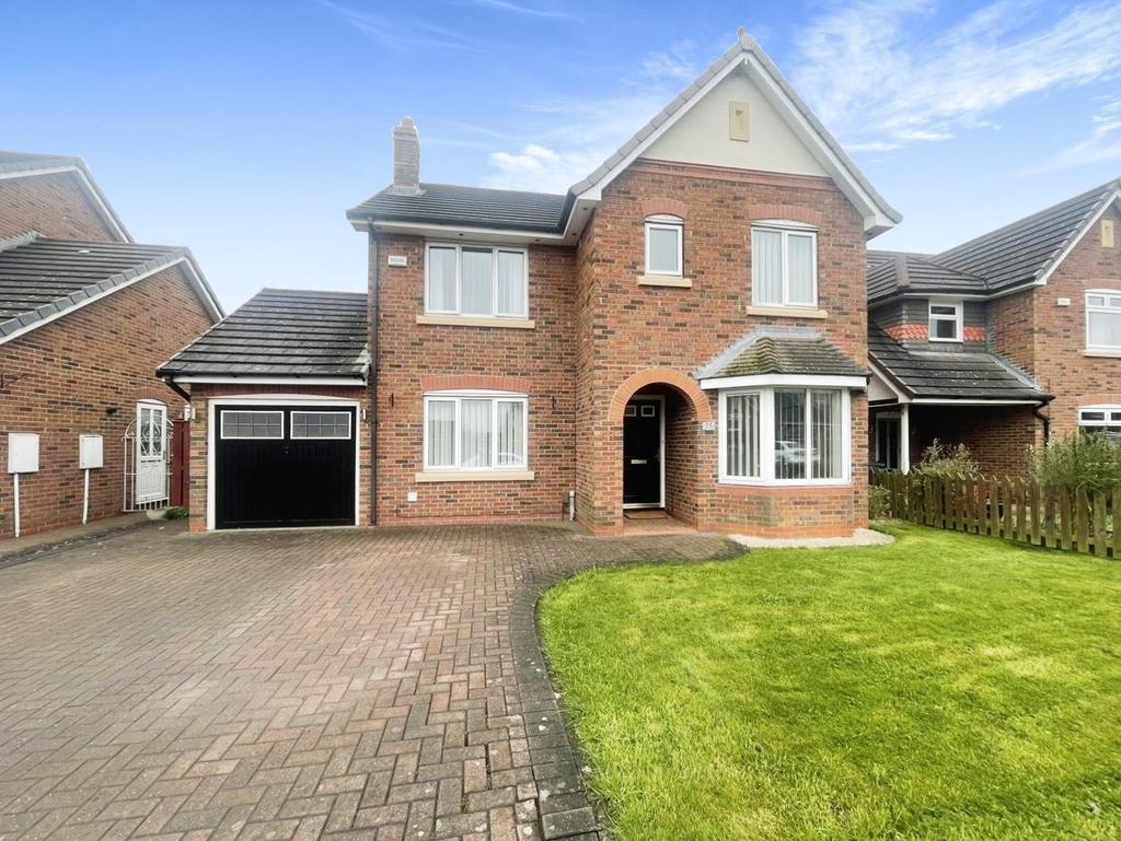Largo Gardens, Darlington 4 bed detached house for sale £299,950