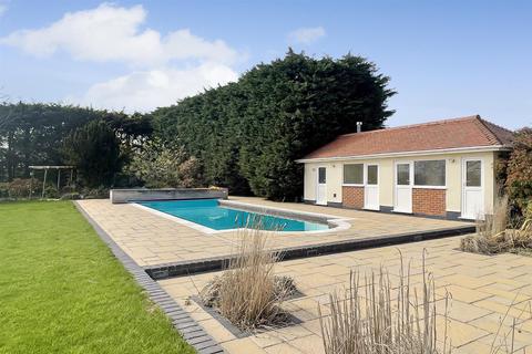 Blind Pond Cottage Castledon Road, Downham, Billericay, CM11 1LH