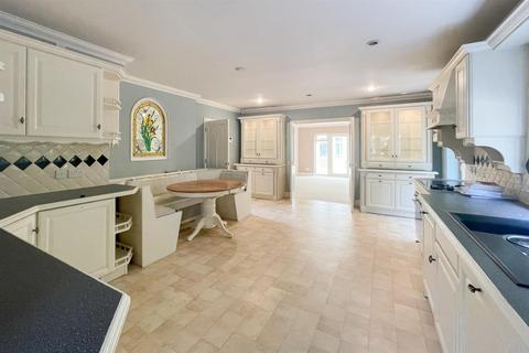 Blind Pond Cottage Castledon Road, Downham, Billericay, CM11 1LH