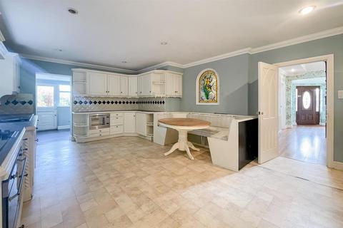 Blind Pond Cottage Castledon Road, Downham, Billericay, CM11 1LH