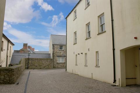 2 bedroom maisonette for sale, Commerce Mews, Market Street, Haverfordwest