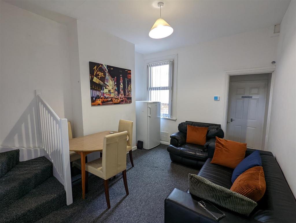 Sandy Lane, Coventry 4 bed terraced house for sale £210,000