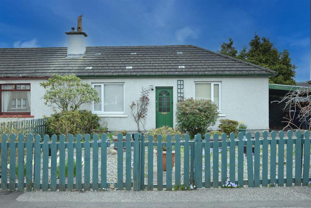 10 Dalneigh Crescent, Inverness 2 bed semidetached bungalow £152,000