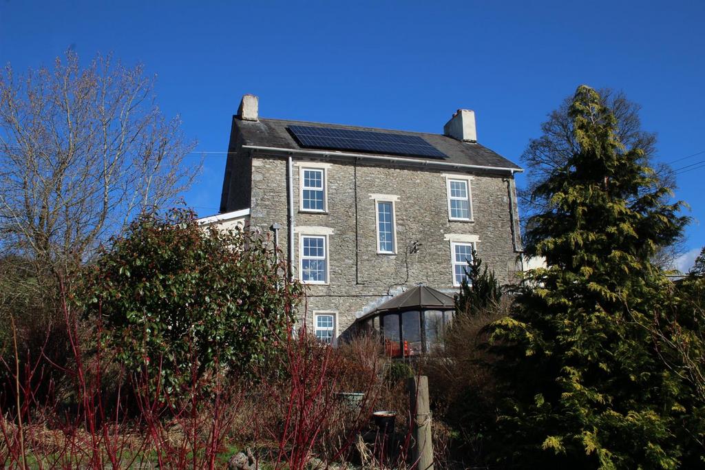 Llanfihangelararth, Pencader 3 bed farm house for sale £650,000