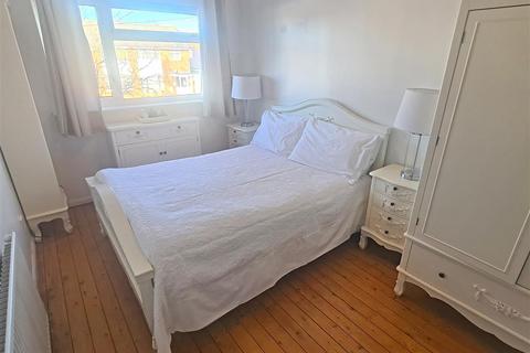37 Columbia Drive, Lower Wick, Worcester, WR2 4DB