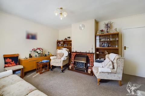 38 Callan Grove, South Ockendon, RM15 5PN
