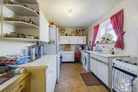 38 Callan Grove, South Ockendon, RM15 5PN