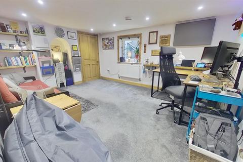 26 Albany Road, Worcester, WR3 8EY