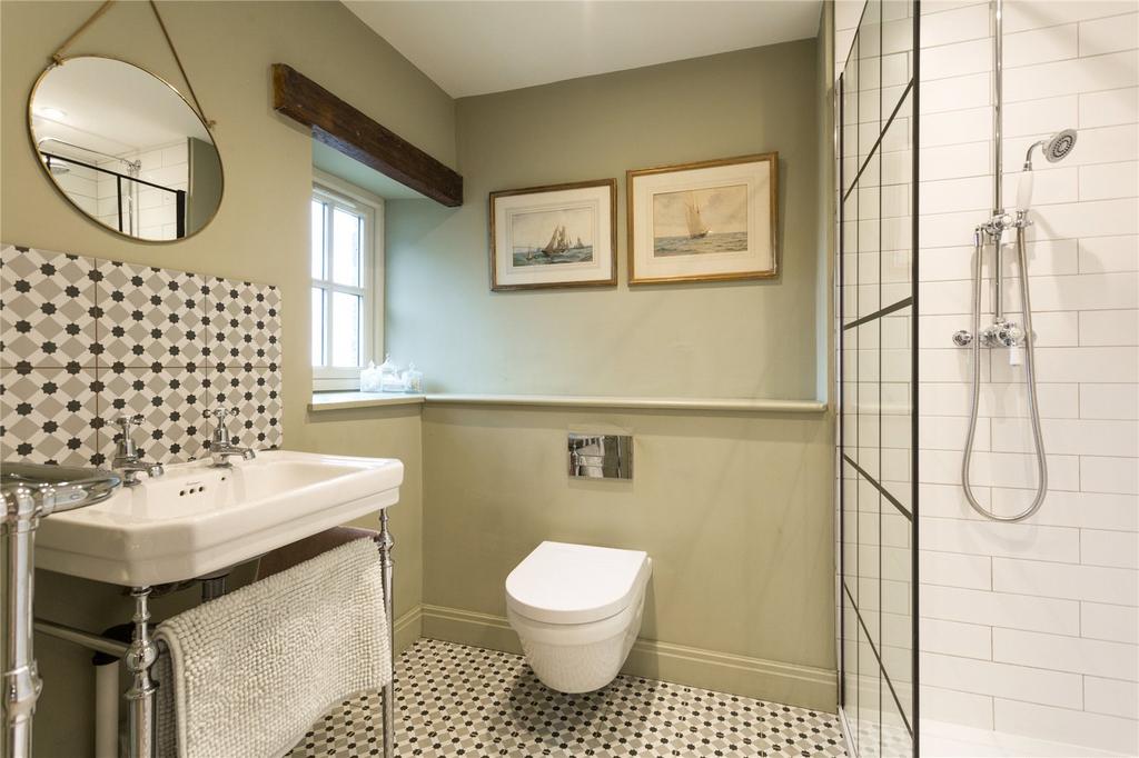En Suite Shower