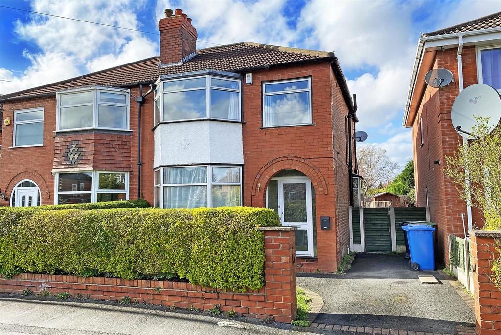 Riddings Road, Timperley 3 bed semidetached house for sale £375,000