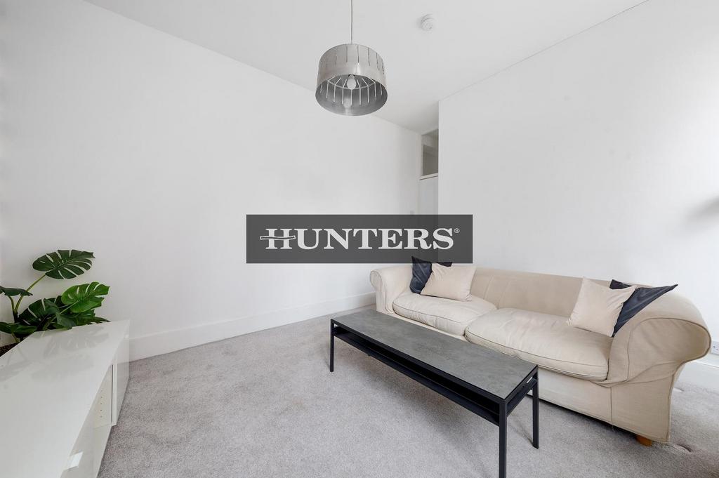 Devon Mansions, Tooley Street... 1 bed flat £1,800 pcm (£415 pw)