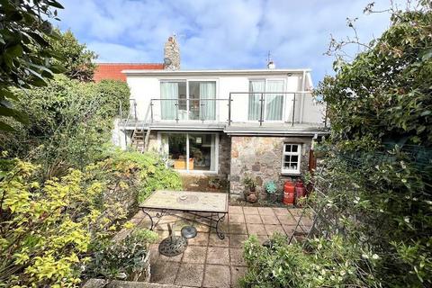 5 bedroom character property for sale - Le Bourgage, Alderney