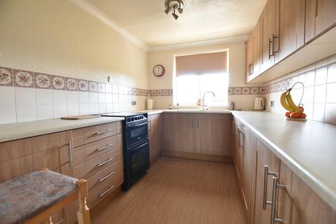 16b Beechway, Scunthorpe, DN16 2HF
