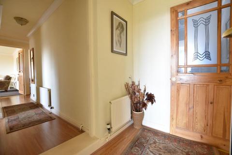 16b Beechway, Scunthorpe, DN16 2HF
