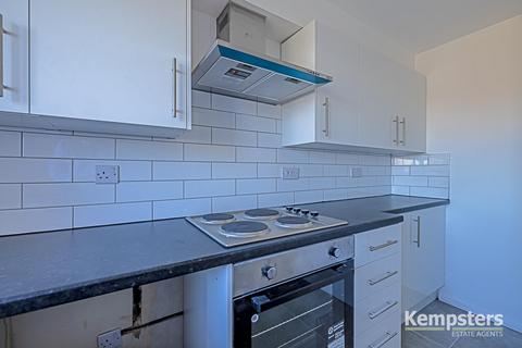 83 Porter Close, Grays, RM20 4AS