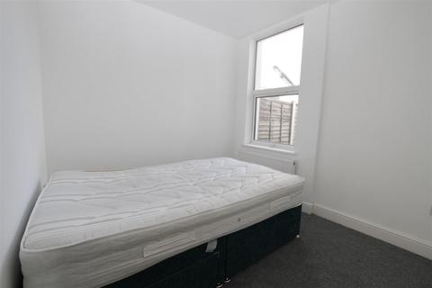 43 Ashburnham Road, Southend-on-sea, SS1 1QB