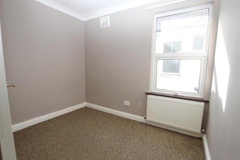 43a Ashburnham Road, Southend-on-sea, SS1 1QB