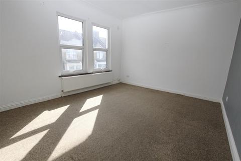 43a Ashburnham Road, Southend-on-sea, SS1 1QB