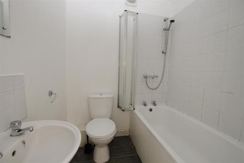 43a Ashburnham Road, Southend-on-sea, SS1 1QB