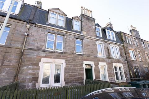 11c Ballantine Place, Perth, PH1 5RR