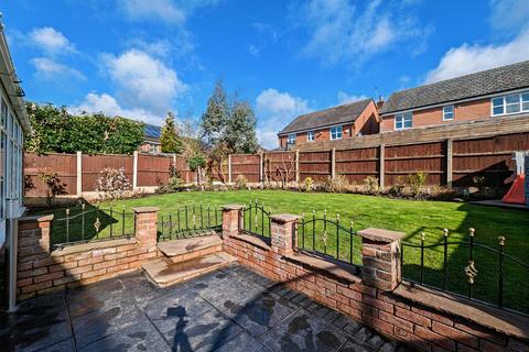 4 bedroom detached house for sale, Swan Grove, Atherton, Manchester