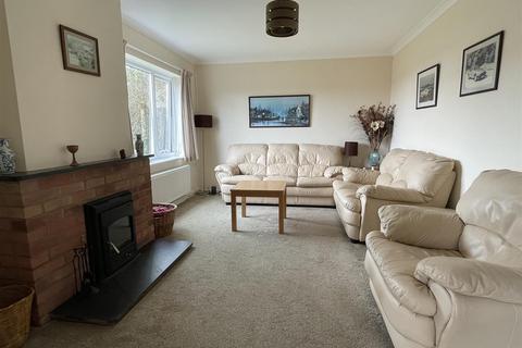 53 Chipponds Drive, St Austell, PL25 5DE