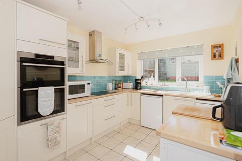 56 Chipstead Lane, Lower Kingswood, Tadworth, KT20 6RE