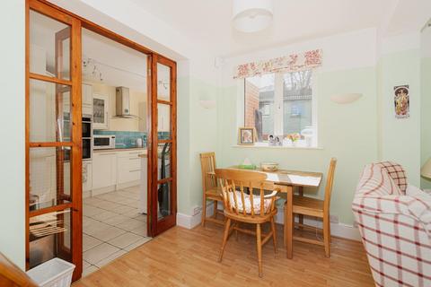 56 Chipstead Lane, Lower Kingswood, Tadworth, KT20 6RE