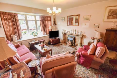 12 Beacon Close, Bingley, BD16 3NQ