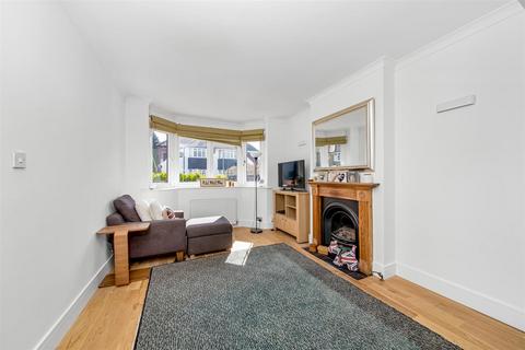 13 Whitehall Road, Bromley, BR2 9SG