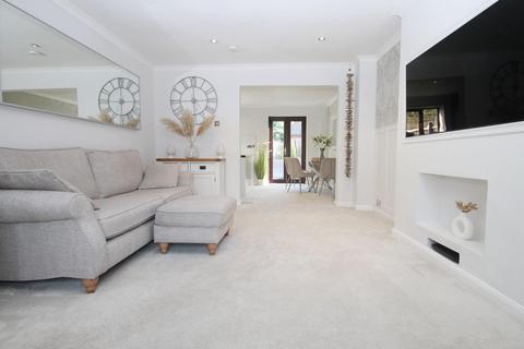 38 Brancaster Close, Amington, Tamworth, B77 3QD