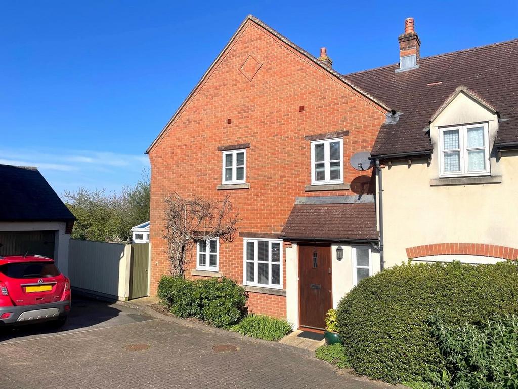 Freemans Orchard, Newent 3 bed detached house £895 pcm (£207 pw)