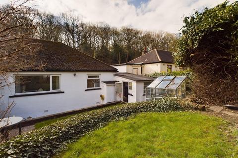 64 Avondale Road, Shipley, BD18 4QX