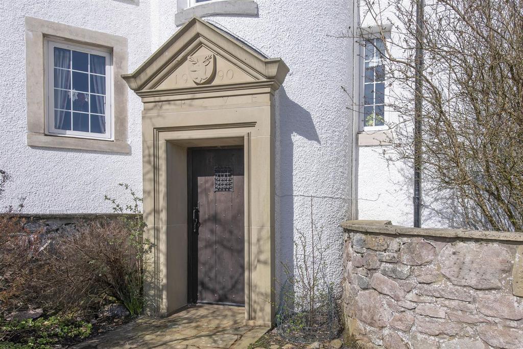 Middlehall Farm, Muckhart, Dollar FK14 7JJ 5 bed house for sale £995,000