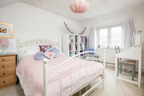 4 Richmond Mews, Bristol, BS8 3DH