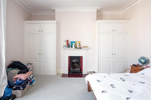 First Floor Flat, 53 Clifton Down Road, Bristol, BS8 4AH